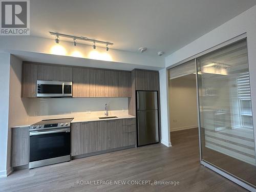 2907 - 357 King Street W, Toronto, ON - Indoor Photo Showing Kitchen