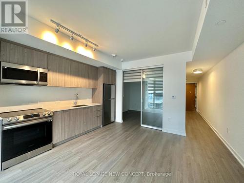 2907 - 357 King Street W, Toronto, ON - Indoor Photo Showing Kitchen