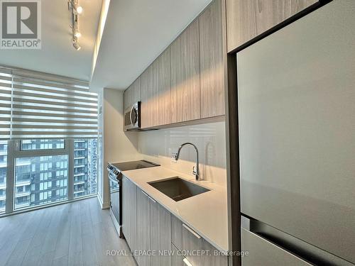 2907 - 357 King Street W, Toronto, ON - Indoor Photo Showing Kitchen With Upgraded Kitchen