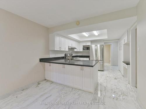 154 Centennial Rd, Toronto, ON - Indoor Photo Showing Kitchen