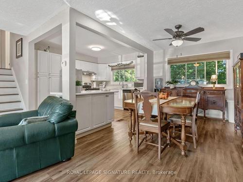 5 Nordic Pl, Toronto, ON - Indoor Photo Showing Dining Room