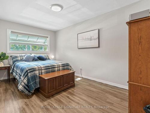 5 Nordic Pl, Toronto, ON - Indoor Photo Showing Bedroom