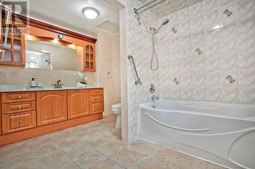 59 Hillfarm Drive, Toronto (Milliken), ON - Indoor Photo Showing Bathroom