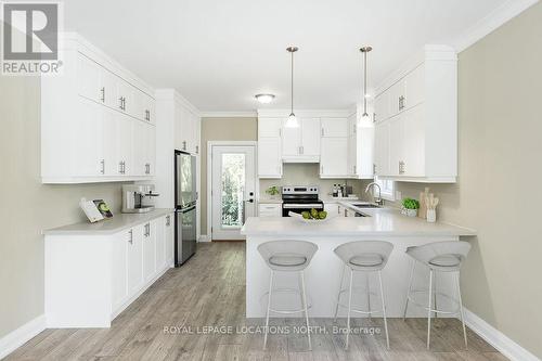 14 56Th Street S, Wasaga Beach, ON - Indoor Photo Showing Kitchen