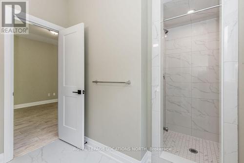 14 56Th Street S, Wasaga Beach, ON - Indoor Photo Showing Bathroom