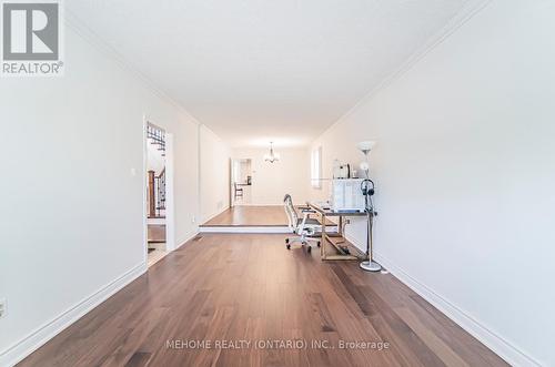 395 River Oaks Boulevard W, Oakville, ON - Indoor