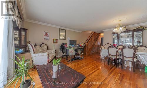 54 Outlook Garden Boulevard, Toronto (Rockcliffe-Smythe), ON - Indoor Photo Showing Dining Room