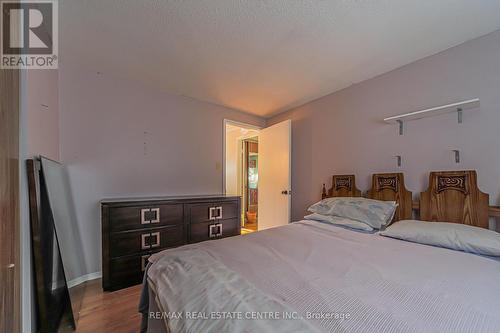 54 Outlook Garden Boulevard, Toronto, ON - Indoor Photo Showing Bedroom