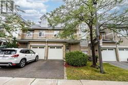 142 - 455 APACHE COURT  Mississauga, ON L4Z 3W8