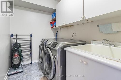 142 - 455 Apache Court, Mississauga, ON - Indoor Photo Showing Laundry Room