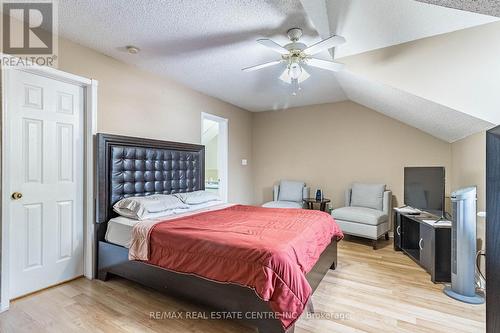 142 - 455 Apache Court, Mississauga, ON - Indoor Photo Showing Bedroom