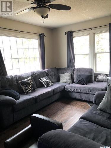 Funk Acreage, Connaught Rm No. 457, SK - Indoor Photo Showing Living Room