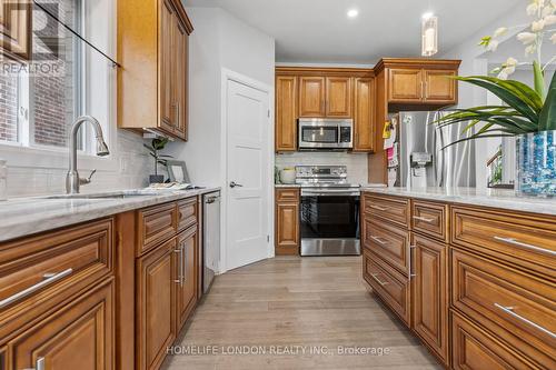 Where is that pot? Too many drawers? Never! - 3 Elliot Trail N, Thames Centre (Thorndale), ON - Indoor Photo Showing Kitchen