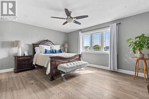 Room to spare - 3 Elliot Trail N, Thames Centre (Thorndale), ON - Indoor Photo Showing Bedroom