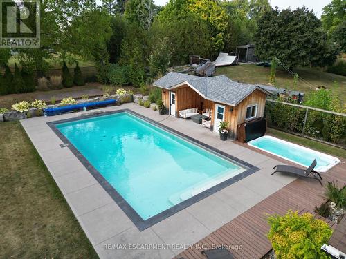 106 Overdale Avenue, Hamilton (Waterdown), ON - Outdoor With In Ground Pool With Backyard