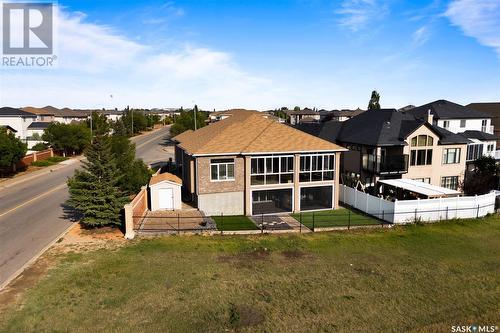 8179 Wascana Gardens Drive, Regina, SK - Outdoor