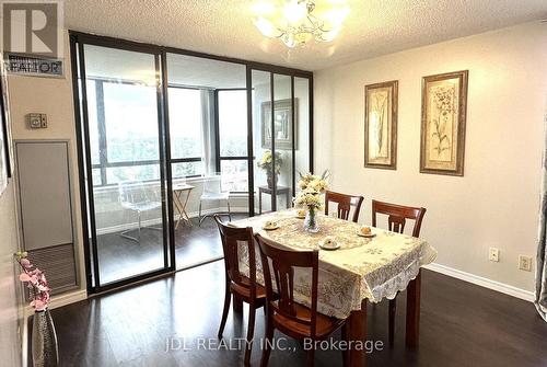 942 - 25 Bamburgh Circle, Toronto, ON - Indoor Photo Showing Dining Room