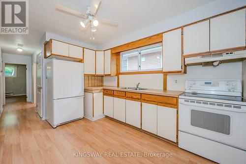 164 East 23Rd Street, Hamilton (Eastmount), ON - Indoor Photo Showing Kitchen With Double Sink