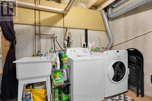 Laundry area - 126 - 500 Osgoode Drive, London, ON - Indoor Photo Showing Laundry Room