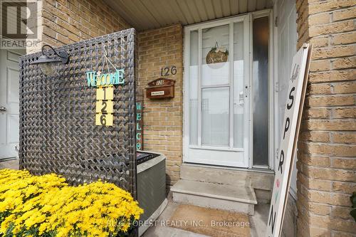 Front porch - 126 - 500 Osgoode Drive, London, ON - Outdoor With Exterior