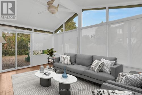 32 Summerside Crescent, Toronto (Hillcrest Village), ON - Indoor Photo Showing Living Room