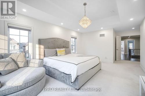 120 Beckett Avenue, East Gwillimbury, ON - Indoor Photo Showing Bedroom