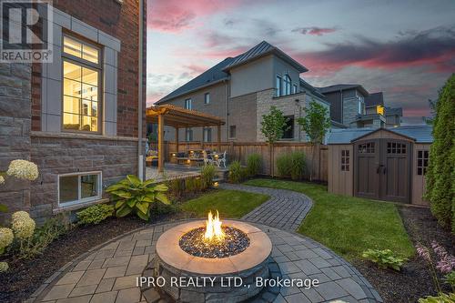 120 Beckett Avenue, East Gwillimbury, ON - Outdoor