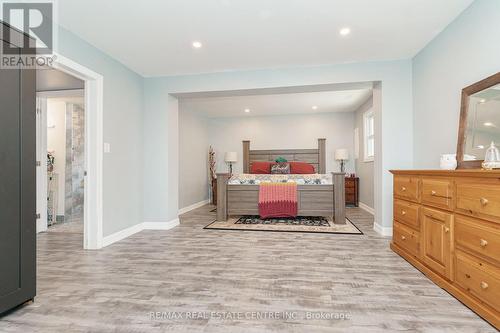 34 College Avenue, Orangeville, ON - Indoor Photo Showing Bedroom