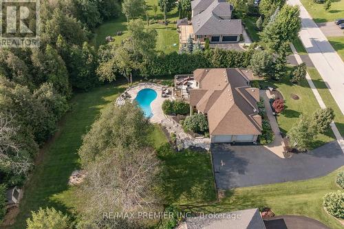 34 Headwaters Lane, Mono, ON - Outdoor With In Ground Pool With View