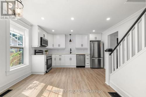 29 Johnson Street, Prince Edward County (Picton), ON - Indoor Photo Showing Kitchen