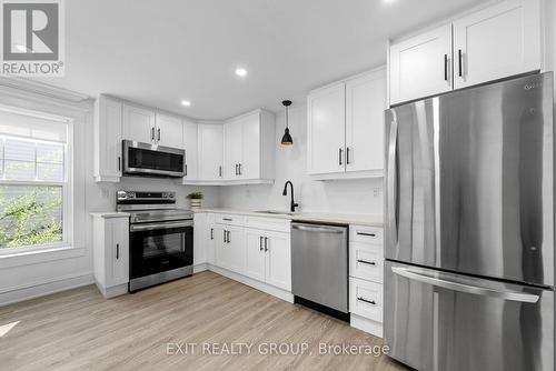 29 Johnson Street, Prince Edward County (Picton), ON - Indoor Photo Showing Kitchen