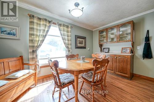 41 Queen Street, Strathroy-Caradoc (Caradoc), ON - Indoor Photo Showing Dining Room