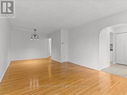 72 Glenvale Boulevard, Brampton, ON - Indoor Photo Showing Other Room