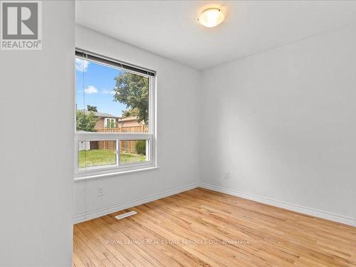 72 Glenvale Boulevard, Brampton, ON - Indoor Photo Showing Other Room