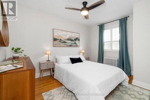 9 Thirty Second Street, Toronto (Long Branch), ON - Indoor Photo Showing Bedroom