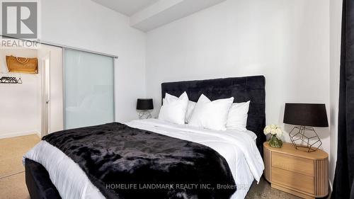 622 - 510 King Street E, Toronto (Moss Park), ON - Indoor Photo Showing Bedroom