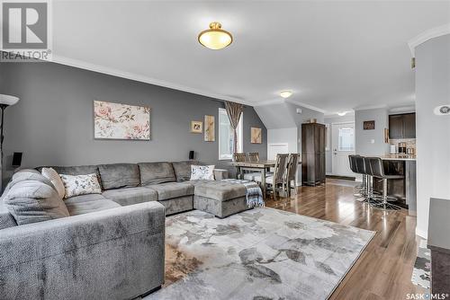 261 250 Akhtar Bend, Saskatoon, SK - Indoor Photo Showing Living Room