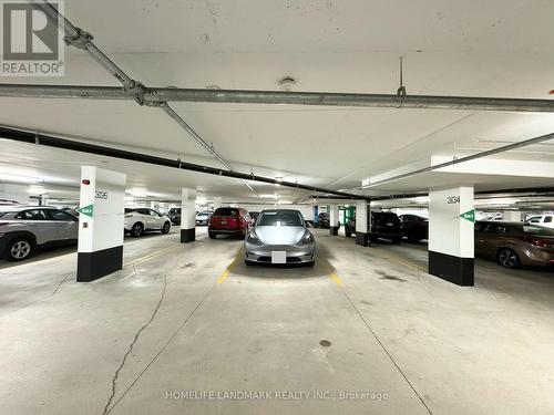 1512 - 19 Bathurst Street, Toronto, ON - Indoor Photo Showing Garage