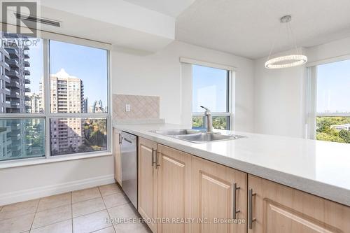 1506 - 188 Doris Avenue, Toronto (Newtonbrook East), ON - Indoor Photo Showing Kitchen With Double Sink