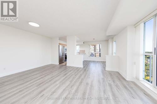 1506 - 188 Doris Avenue, Toronto, ON - Indoor Photo Showing Other Room