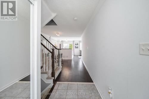 2159 Baronwood Drive, Oakville (West Oak Trails), ON - Indoor Photo Showing Other Room