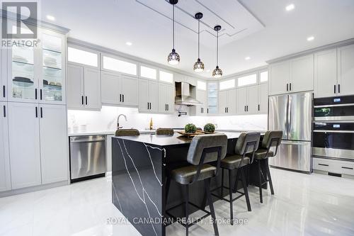 56 Stephanie Avenue, Brampton, ON - Indoor Photo Showing Kitchen With Upgraded Kitchen