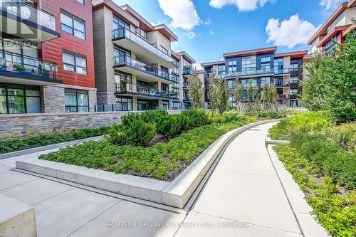 Gr17 - 1575 Lakeshore Road W, Mississauga, ON - Outdoor