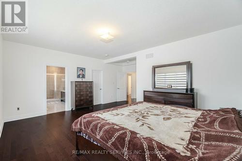 36 Lowell Crescent, Brampton, ON - Indoor Photo Showing Bedroom