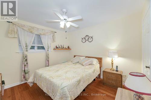 16 Montrose Place, Brampton, ON - Indoor Photo Showing Bedroom