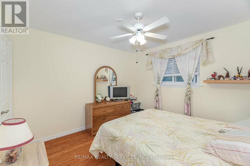 16 Montrose Place, Brampton, ON - Indoor Photo Showing Bedroom