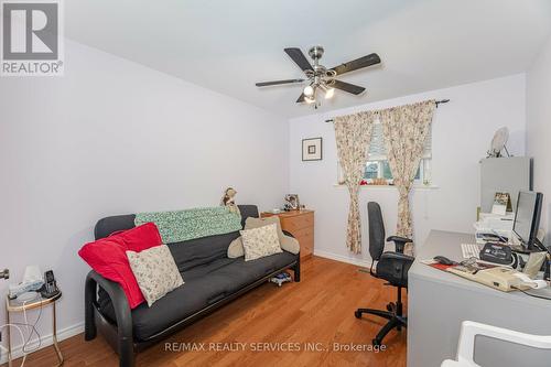 16 Montrose Place, Brampton, ON - Indoor