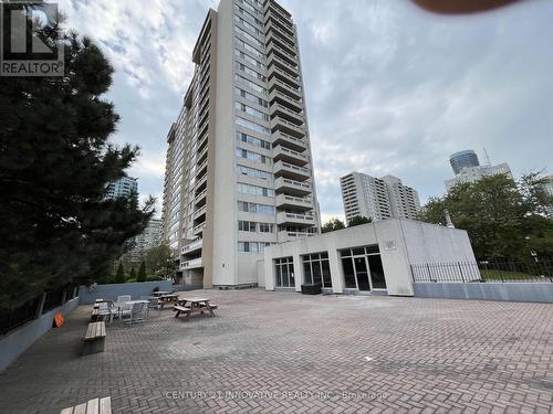 1811 - 3590 Kaneff Crescent, Mississauga, ON - Outdoor With Balcony With Facade