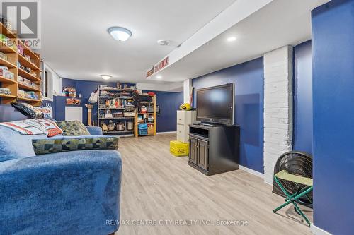 12 Oliver Street, St. Thomas, ON - Indoor