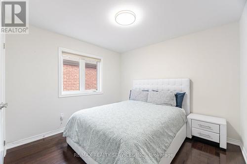 220 Learmont Avenue, Caledon, ON - Indoor Photo Showing Bedroom